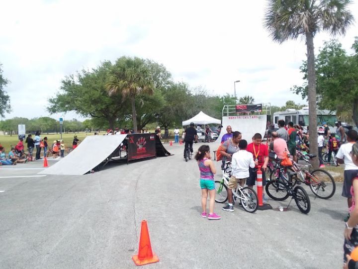 Brian Piccolo Sports Park & Skate Park