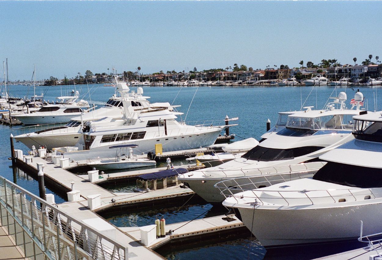 Miami Yacht Charters: Luxury Yacht Rentals & Boat Rentals in FL