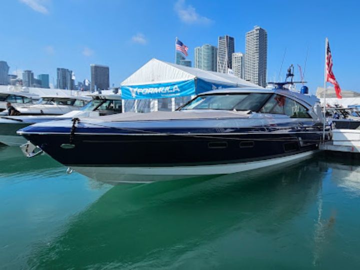 Miami International Boat Show